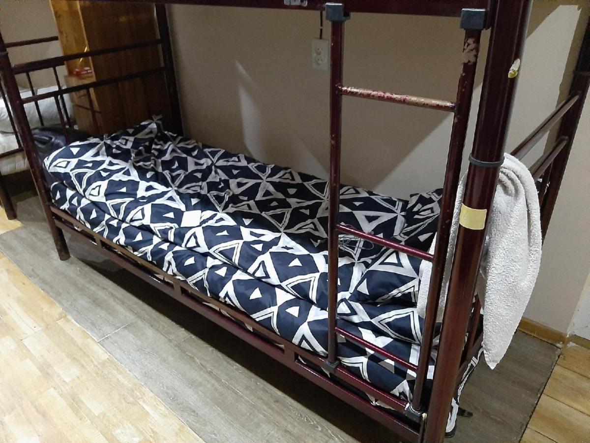 Every Day Lux Hostel Μπατούμι Εξωτερικό φωτογραφία